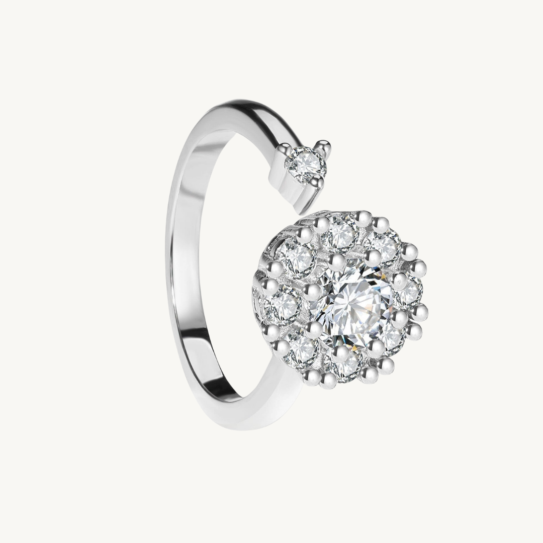 To My Daugher - Bud Spinner Clam Ring