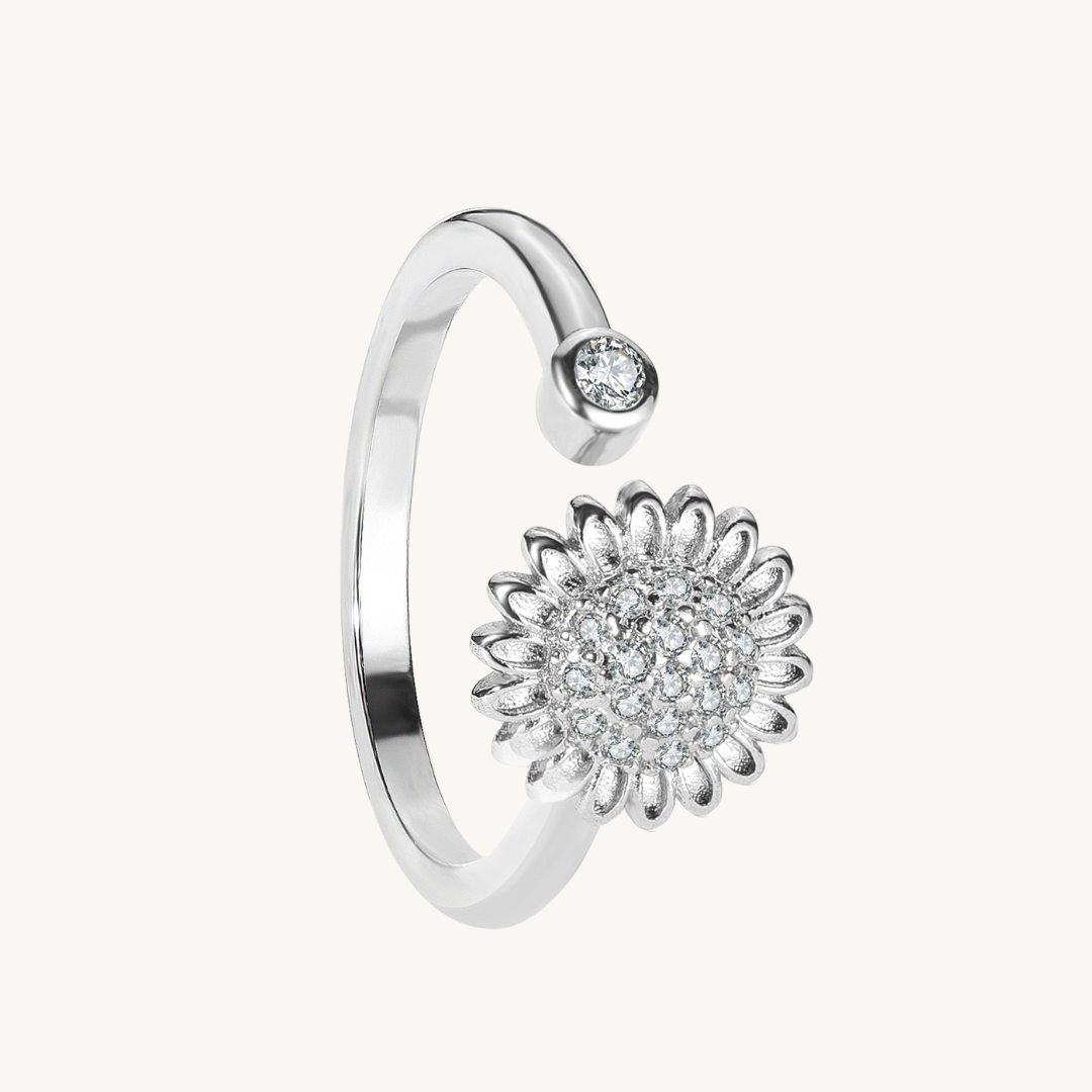 Silver Sunflower Spinner Clam Ring