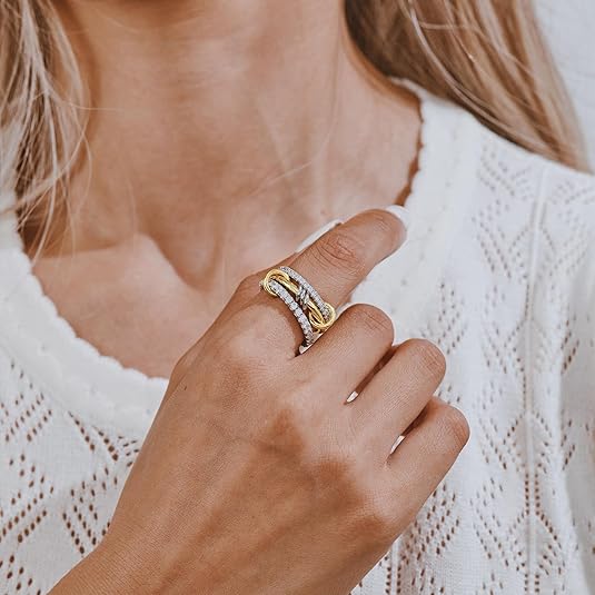 3-In-One Interlocking Clam Ring - Silver & Gold